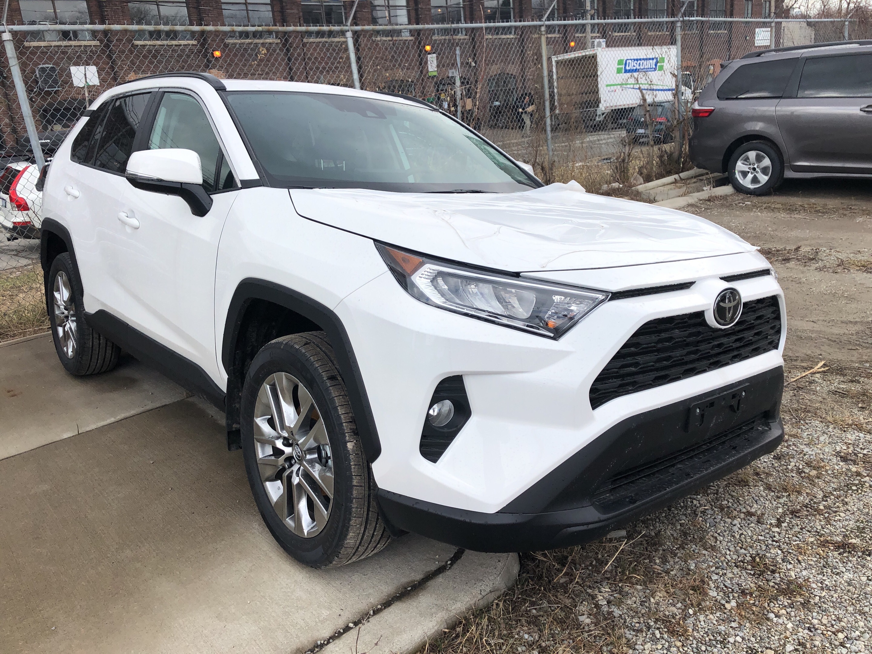 2019 Toyota RAV4 Hybrid Starts $2,700 Lower | autoTRADER.ca