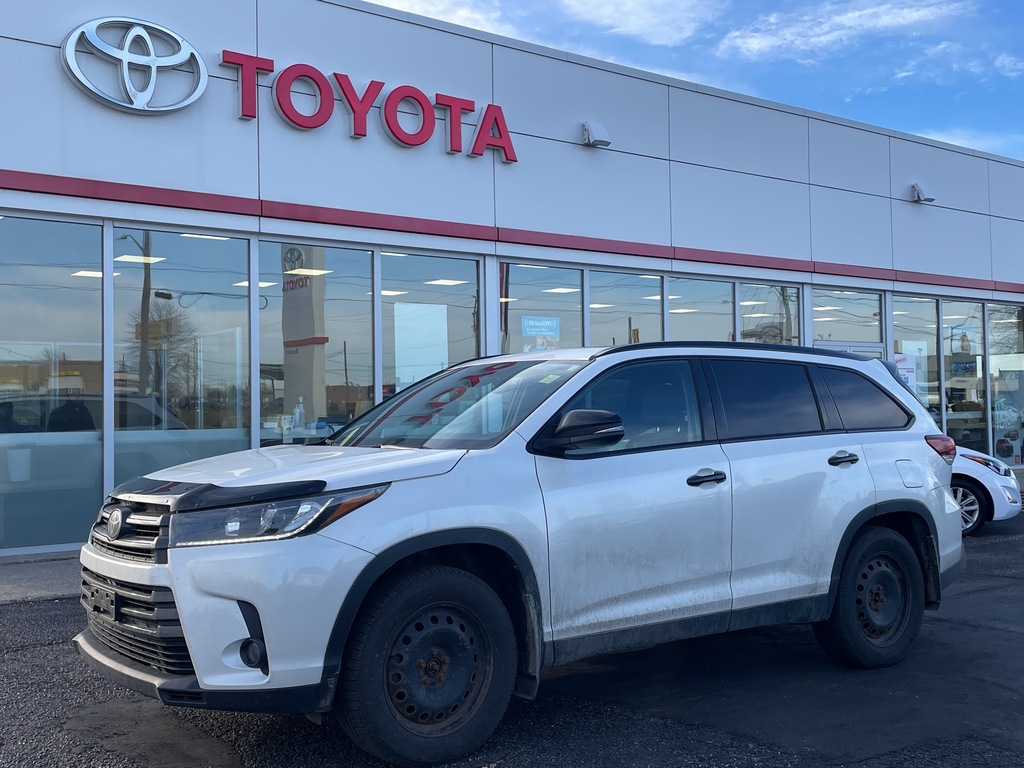 2019 Toyota Highlander SE | NIGHTSHADE PACKAGE | RARE FIND! - Brantford