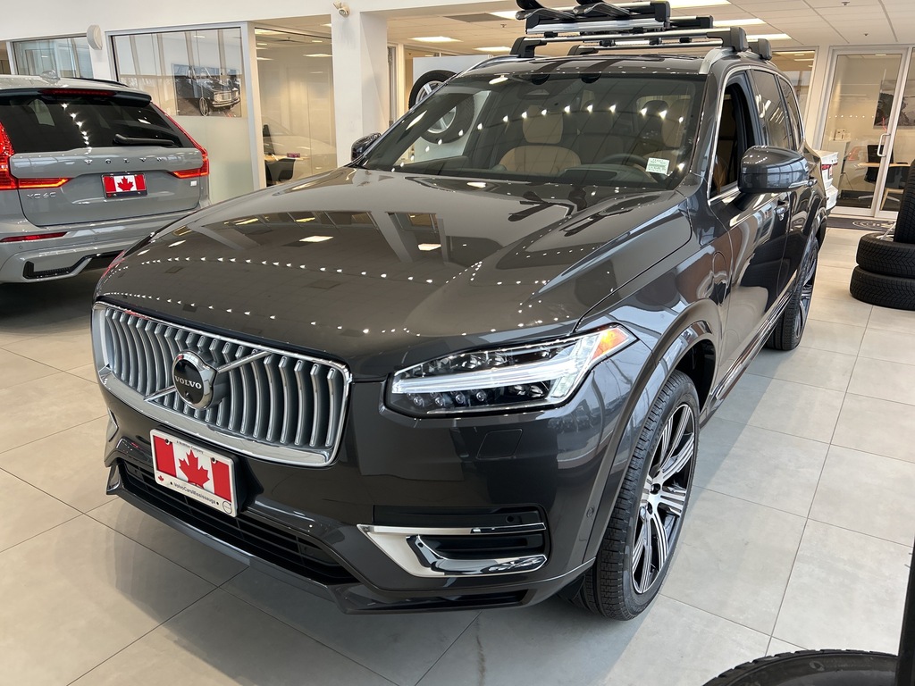 2024 Volvo XC90 Recharge T8 eAWD PHEV Ultimate Bright Theme 7Seater