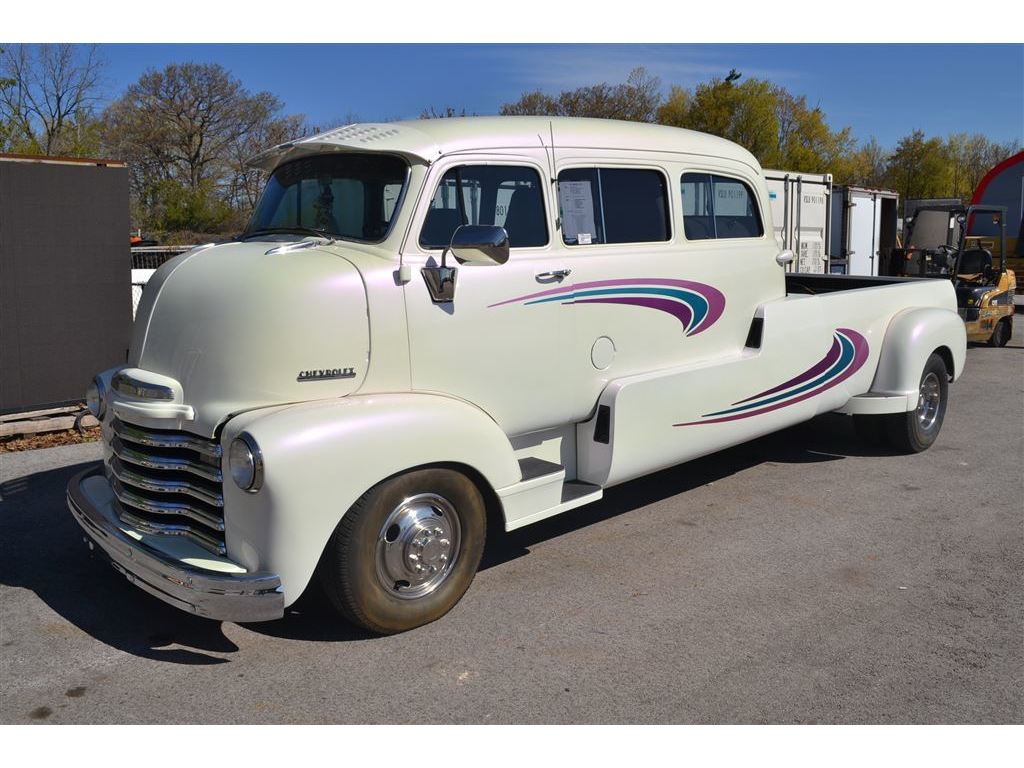 Chevrolet coe suburban