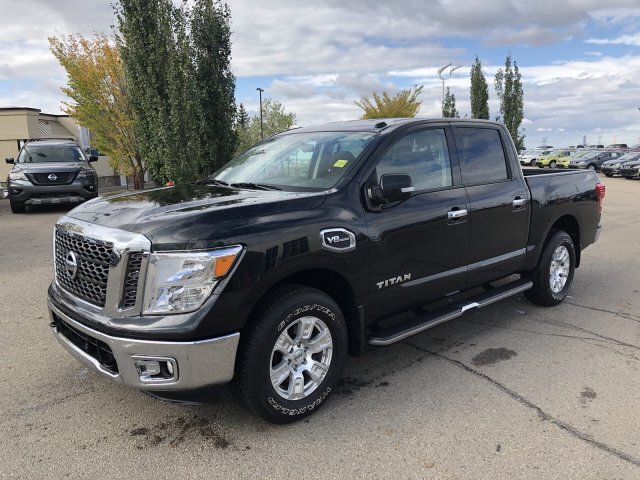 2017 Nissan Titan SV Test Drive Review