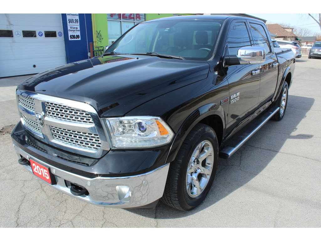 2015 Ram 1500 4WD Crew Cab 140.5 Laramie I 2 Keys I RMT START - Hamilton