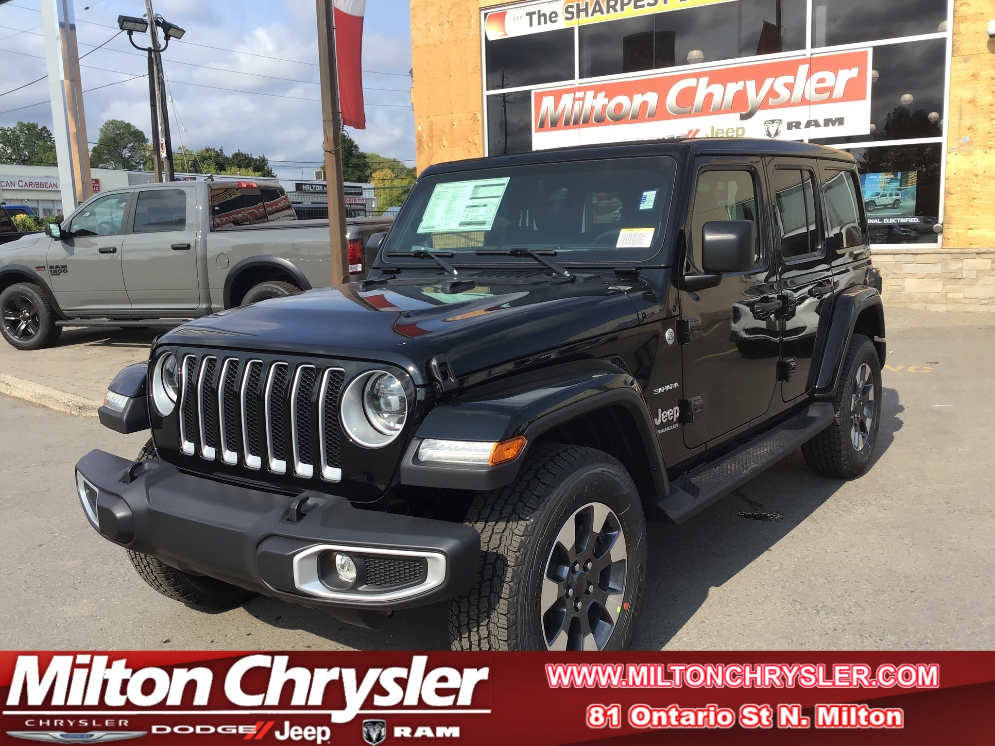 2023 Jeep Wrangler SAHARA 4DR 4X4|POWER TOP|LEATHER|STEPS|LED - Milton