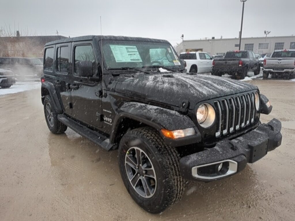 2023 Jeep Wrangler 4-Door Sahara| Screen|Heated Seats| - Leamington