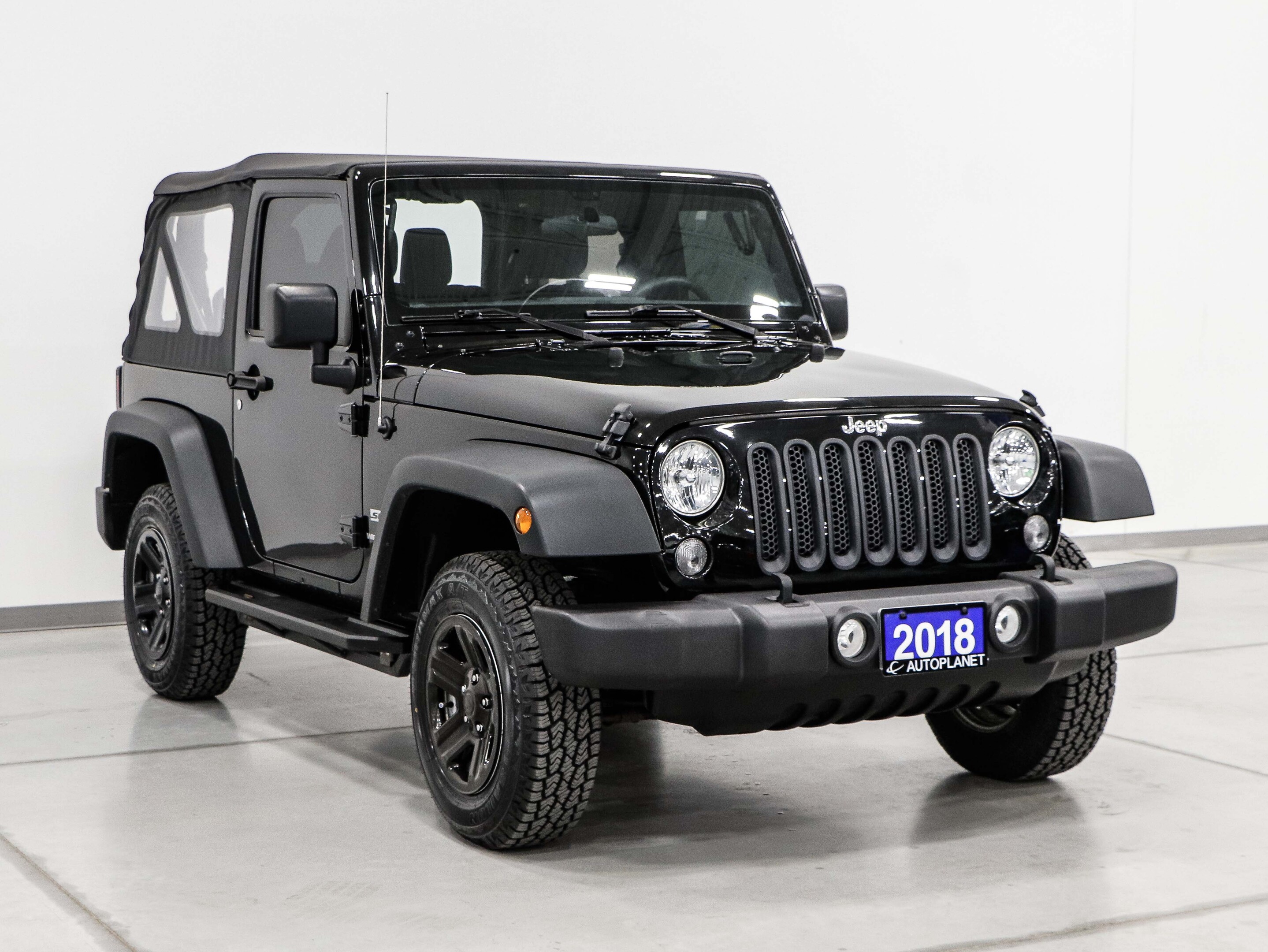 2018 Jeep Wrangler JK Sport 4x4, Fog Lights, Clean Carfax, V6! - Clarington