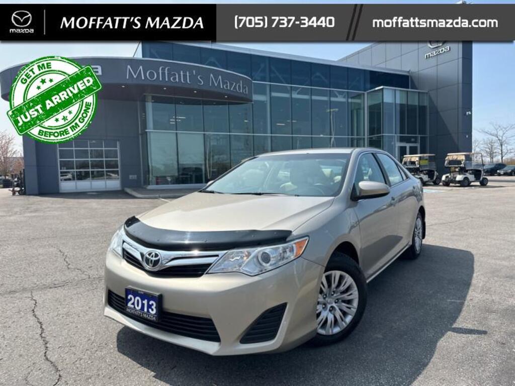 2013 Toyota Camry XLE - Sunroof - Leather Seats - $203 B/W - Barrie