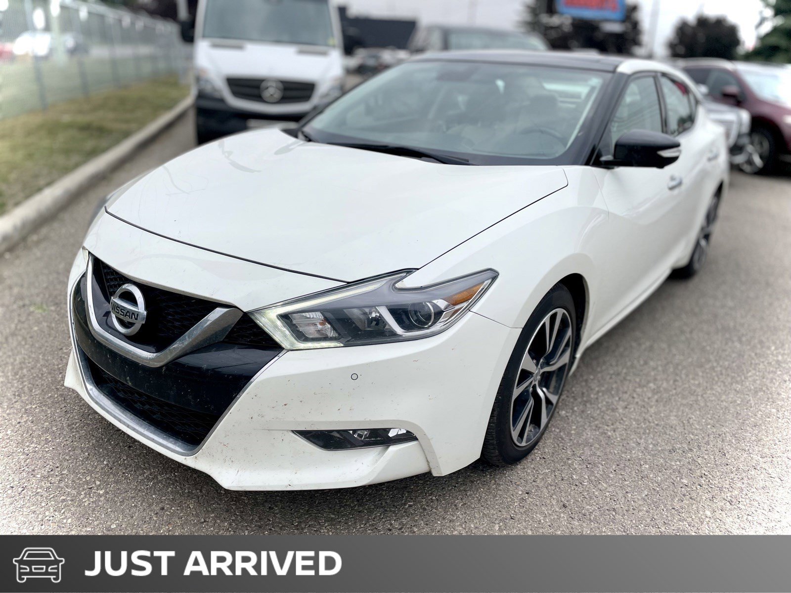 2018 nissan maxima sunroof