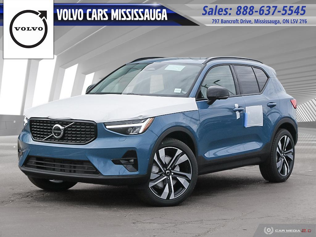 2024 Volvo XC40 B5 AWD Plus Dark Theme Mississauga