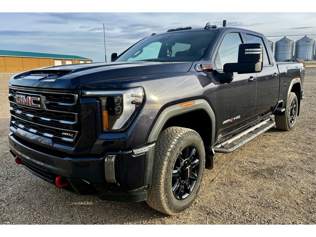 2024 GMC Sierra 3500HD 4WD Crew Cab 159 AT4 - Wanham