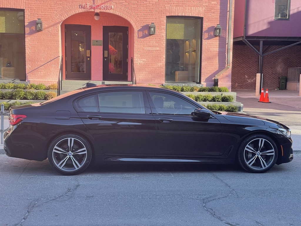 2018 BMW 750Li xDrive Premium Executive - Mississauga