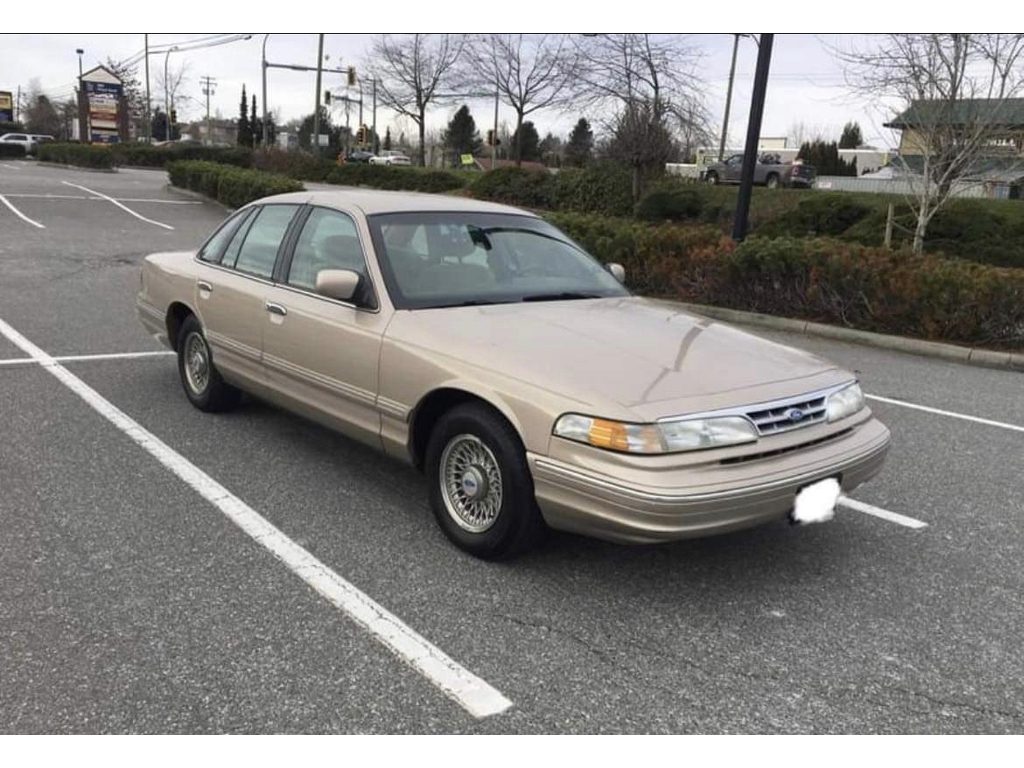 1997 Ford Crown Victoria Lx - Halifax