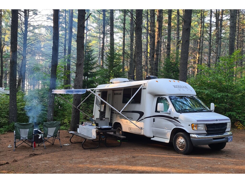 2001 Kodiak VXL 2000 - Calgary