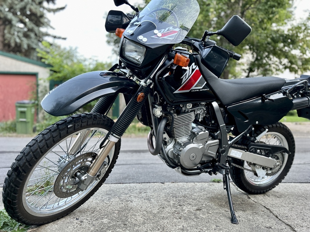 suzuki dr650 2021